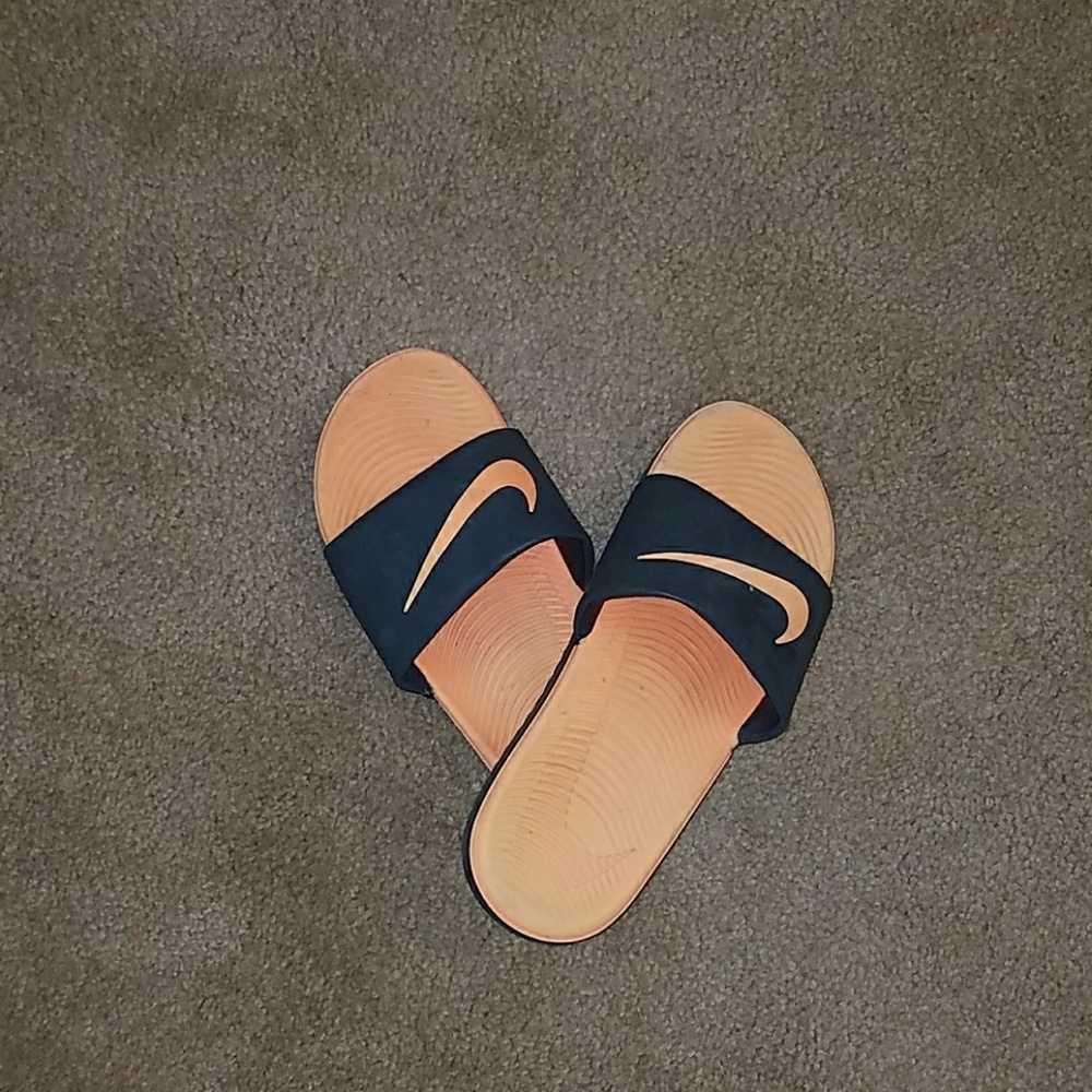 nike slides